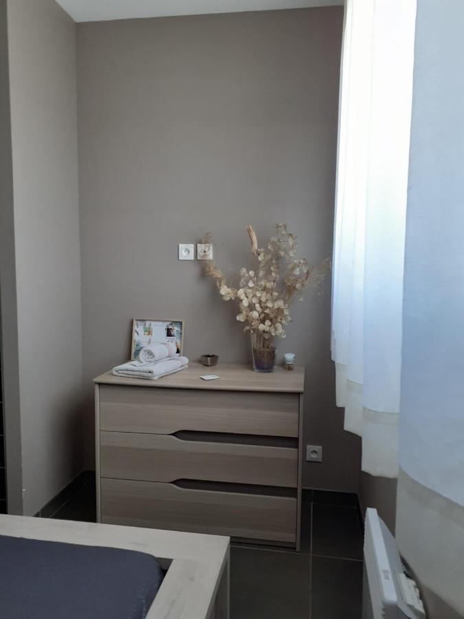 La Petite Maison Au Bord Du Canal T2 - 3etoiles -